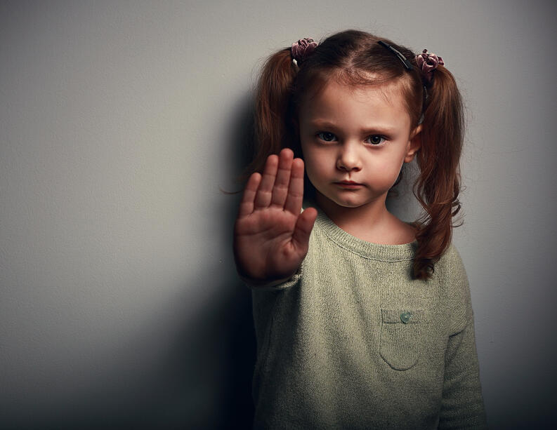 sinais de que seu filho é maltratado pela babá